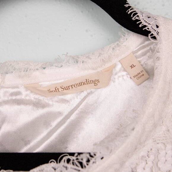 Soft Surroundings white lace top-XL - Picture 4 of 7